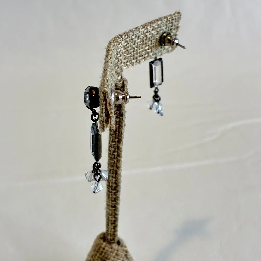 Rhinestone‎ Dangle Drop Earrings Gunmetal Clear Crystal Geometric Cheryl Reis